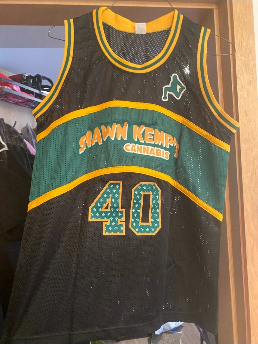 **EXCLUSIVE** SHAWN KEMP CANNABIS JERSEY Green and Gold Team Jersey - Size M